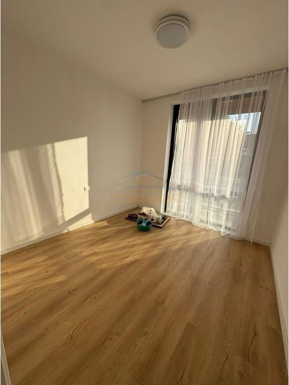 QERA,APARTAMENT 2+1,BULEVARDI I RI