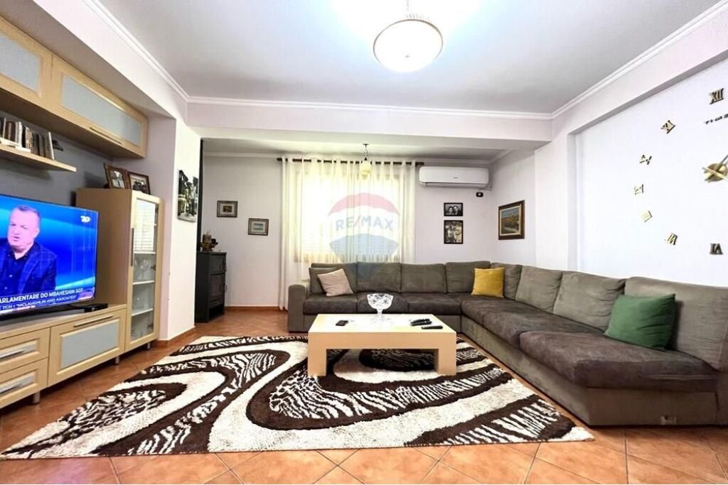 🏡✨ VILË LUKSOZE PËR SHITJE – VLORË | LAGJJA LIRIMI ✨🏡