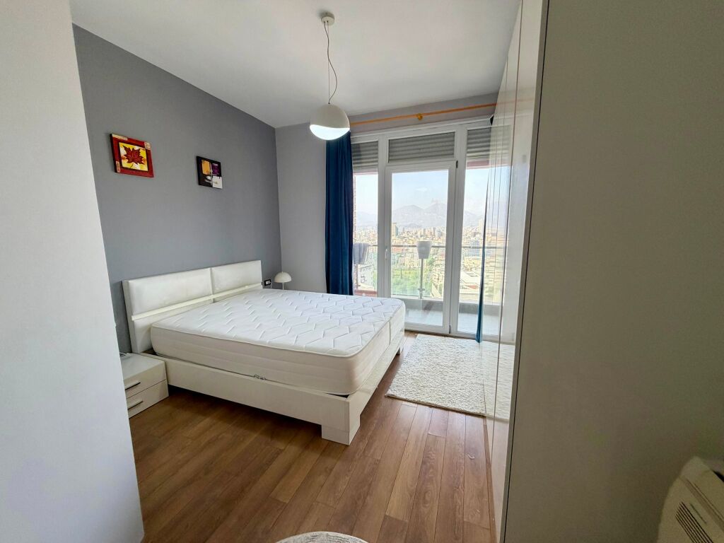 📣 QERA SUPER Apartament 2+1 Me 2 Tualete 📍 Prane Kopeshtit Botanik ✨
