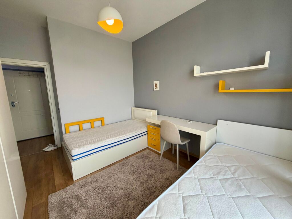 📣 QERA SUPER Apartament 2+1 Me 2 Tualete 📍 Prane Kopeshtit Botanik ✨