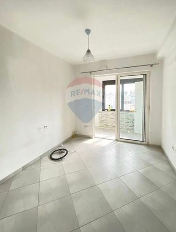 Apartment 2+1+2 for sale at Elbasan Street ID: 530571006-26