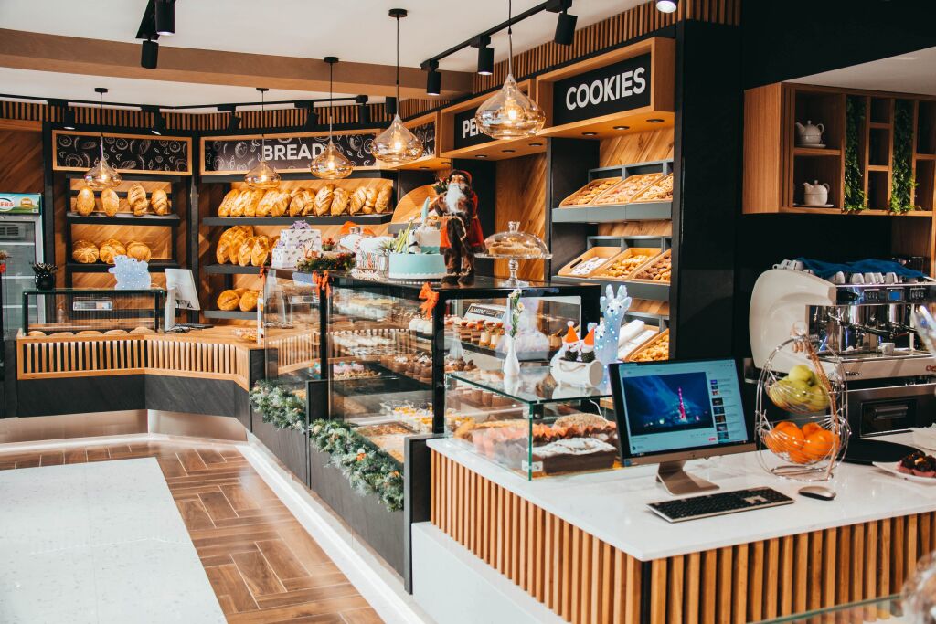 Unità Commerciale in Vendita – Pasticceria &amp; Forno, Via Kavaja