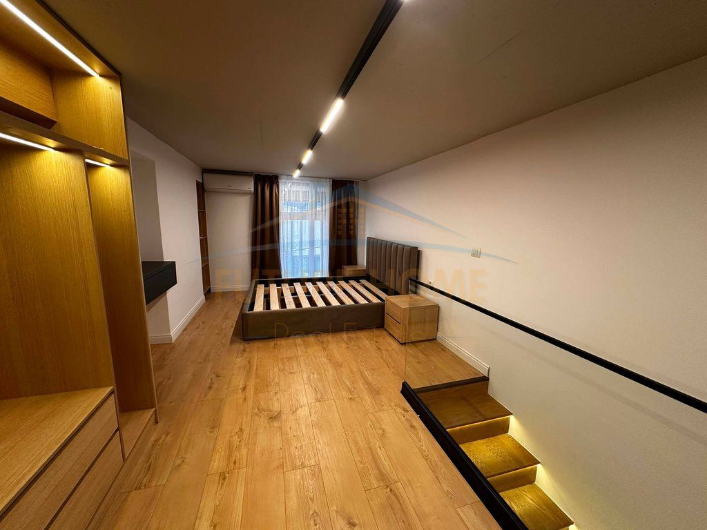 Shitet, Duplex 1+1, Golden Park 3, Tiranë