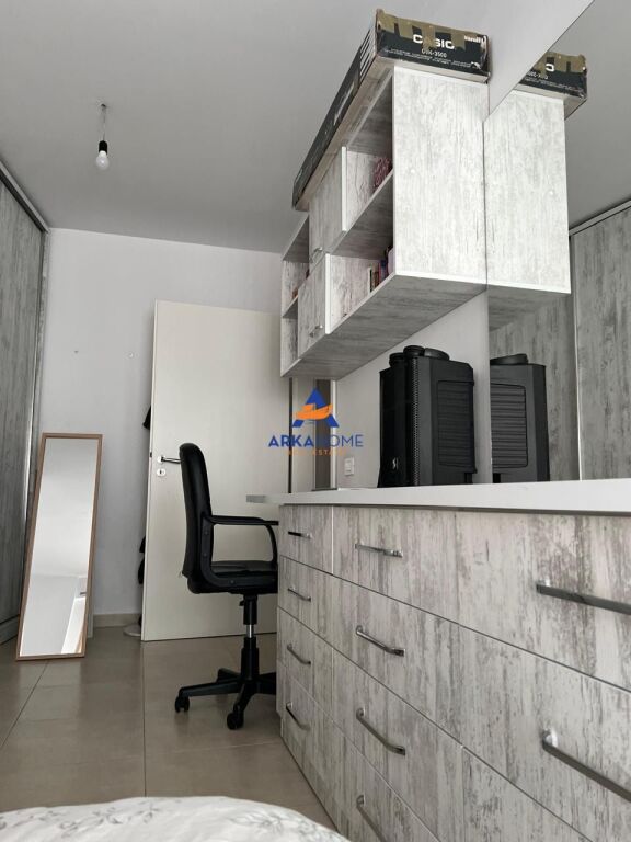 JEPET APARTAMENT ME QERA 1+1+BALLKON " 21 DHJETORI " 55000 LEKE