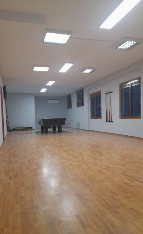 Qera | Ambjent Biznesi | Bill Clinton Street | 1700 €/muaj