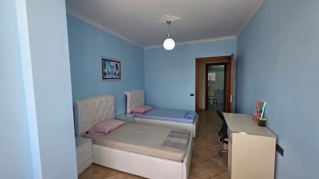 Apartament 2+1 me qira  Rruga Pelivan Leskaj