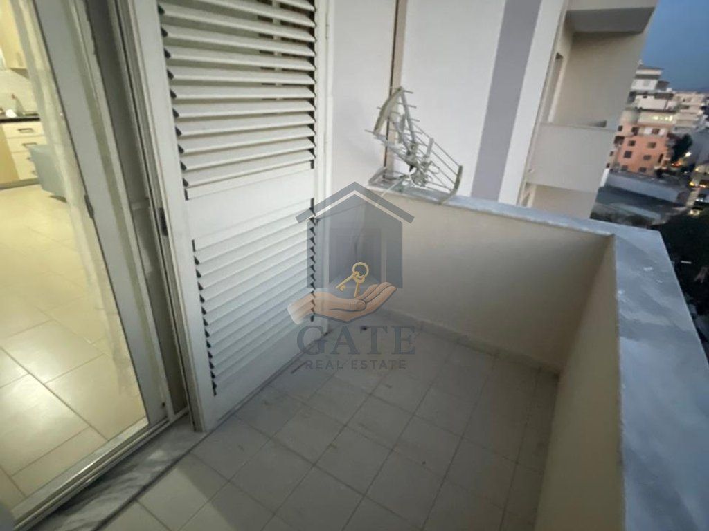 Jepet me qira një apartament 1+1, Plazh Rrota e Kuqe Durrës