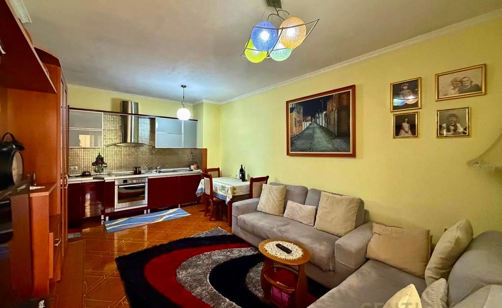 Apartment 2+1 for sale , Commune of Paris