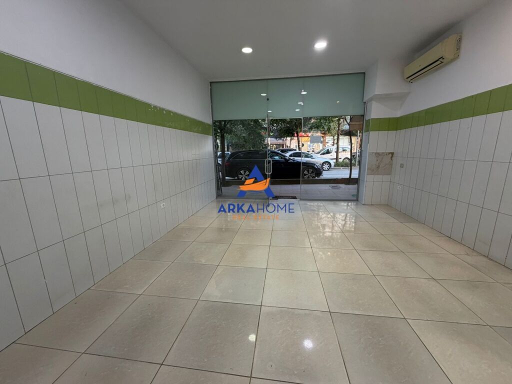 SHITET AMBIENT BIZNESI 50 M2 " RRUGA LONI LIGORI ASTIR " 200000 EURO