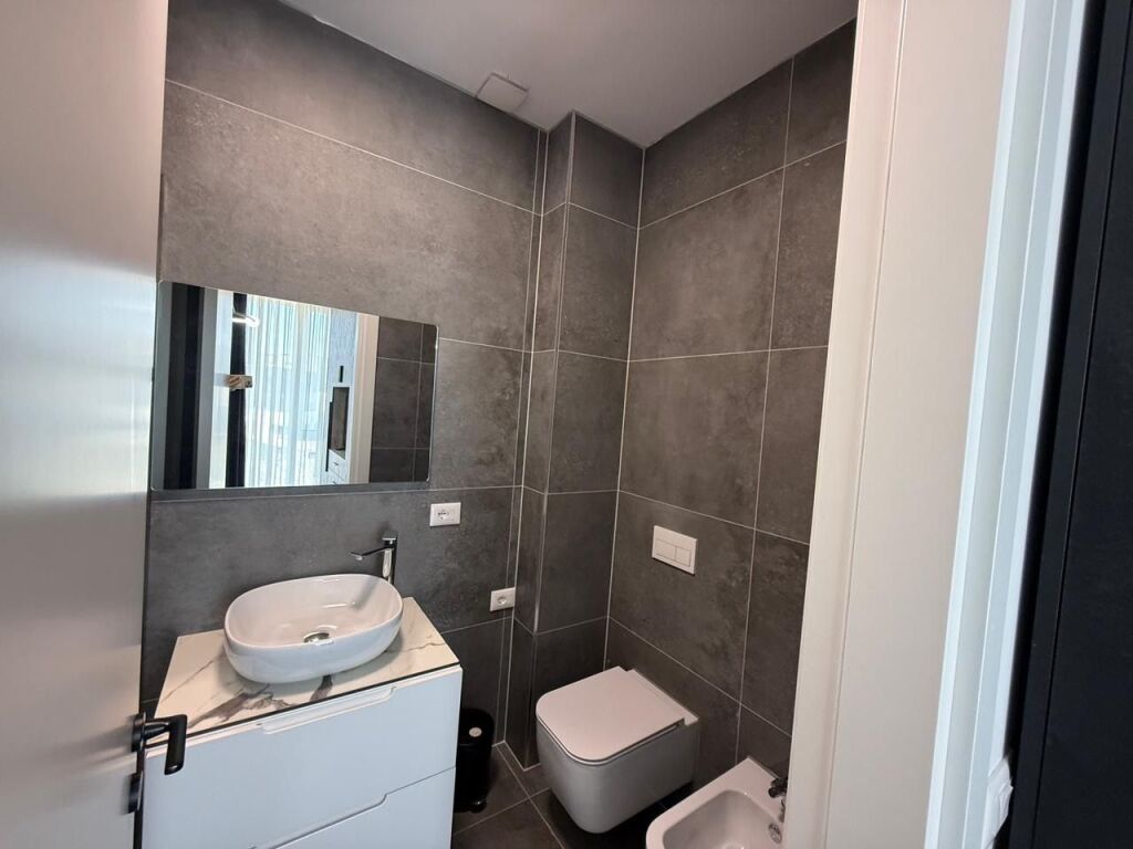 Apartment 2+1+2+parking space for rent, at Forest, Dry Lake!