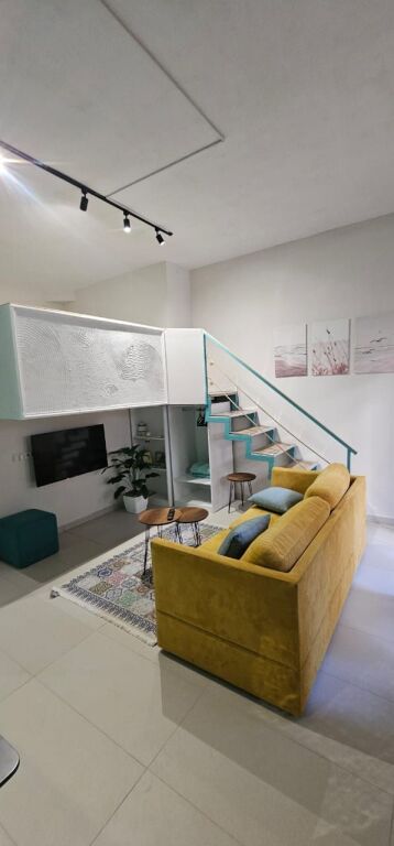 SHITET 4 STUDIO / DUPLEX TOTALISHT TE ARREDUAR MALI ROBIT, PRESTIGE RESORT