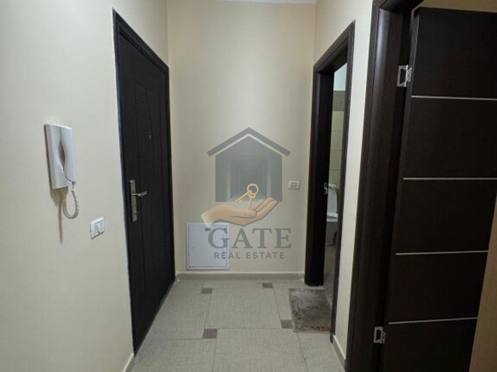 Shitet Apartament 1+1 në Plazh Iliria