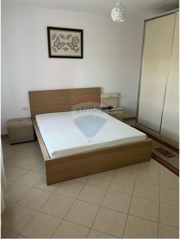 JEPET ME QIRA – SHTËPI PRIVATE NË VLORË, ZONA SHERISHTË