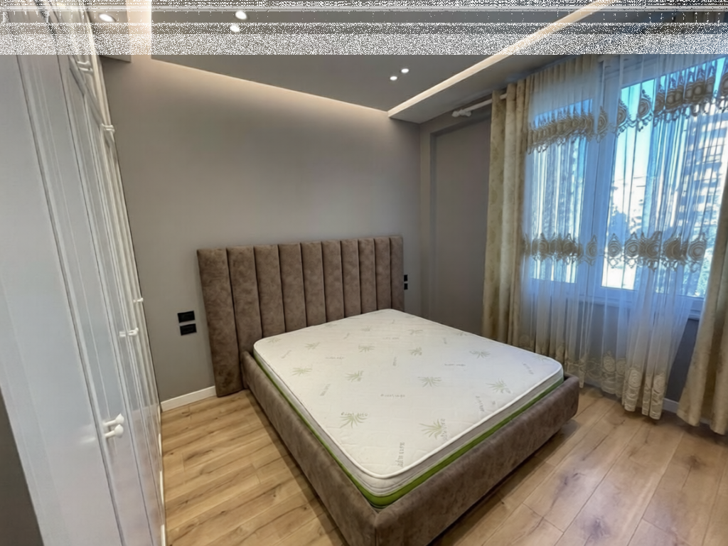 APARTAMENT 1+1 ME QIRA PRANE NENKALIMIT TEK KOMUNA E PARISIT, TIRANE!