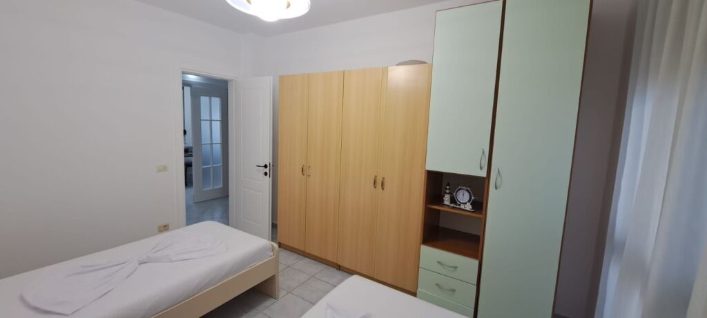 Apartament 2+1+2 + 2 Ballkone , per qira ,pamje deti ,Vollga Durres