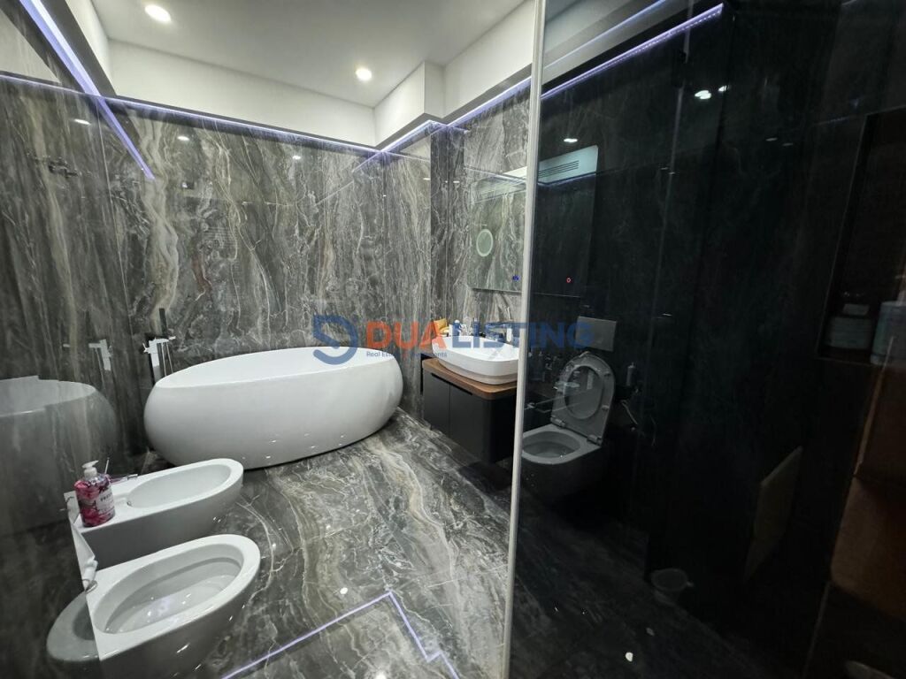 LUXURY APARTMENT 2+1+2 AT THE DELIJORGJI COMPLEX!