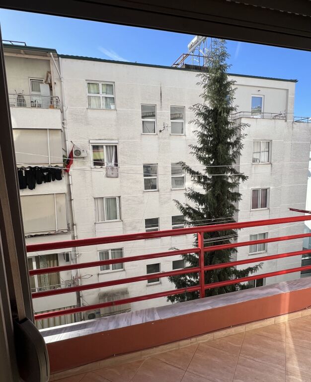 Rent | Apartament 1 + 1 | Kodra e Diellit | 450 €/month