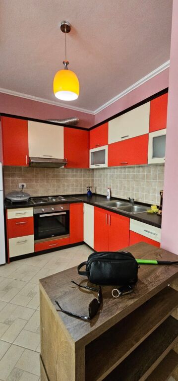 SHITET APARTAMENT 1+1 SHKEMBI KAVAJES, DURRES 82 M2 VIJE E PARE ME DETIN.