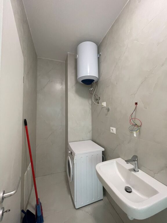 Apartment 2+1 for rent – Ali Demi -Floor: 4 (with elevator) !