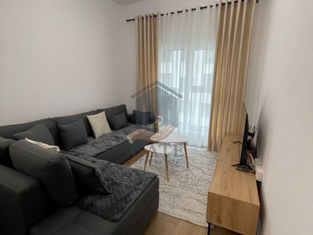Jepet me qera, Apartament 2+1, Ali Demi, Tiranë