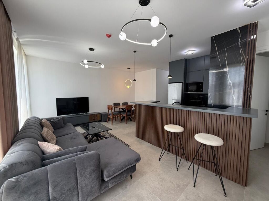 Apartment 2+1+2+parking space for rent, at Forest, Dry Lake!