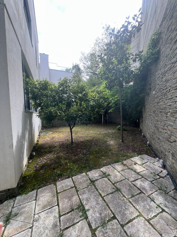 🏡 Vilë me Qira pranë Natyra e Qetë – Super Luks