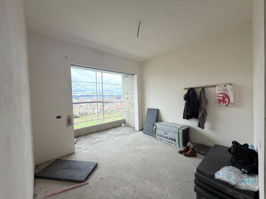 Paskuqan, we sell a 1+1 apartment in a strategic position