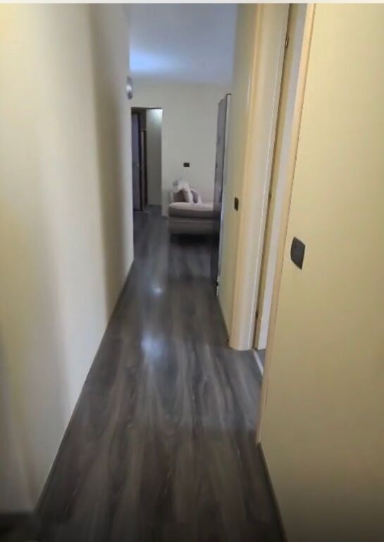 Apartament 2+1 per shitje te Fusha e Aviacionit