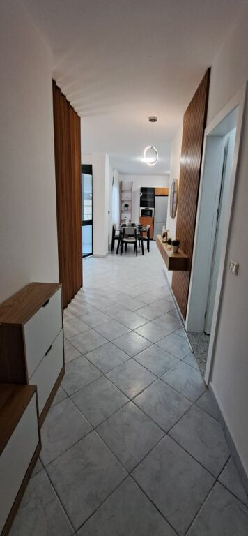 Apartament 2+1+2 + 2 Ballkone , per qira ,pamje deti ,Vollga Durres