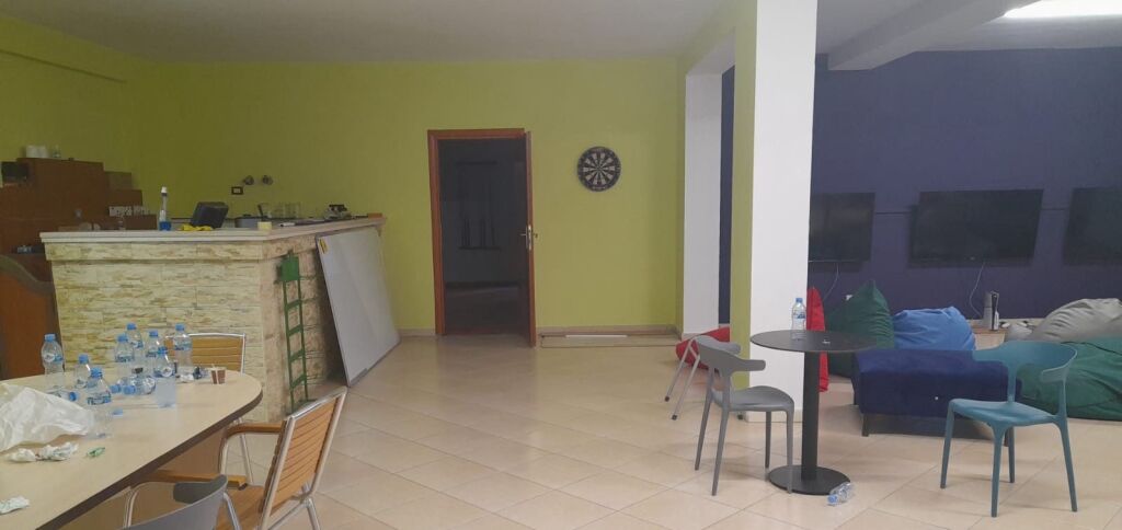 Qera | Ambjent Biznesi | Bill Clinton Street | 1700 €/muaj