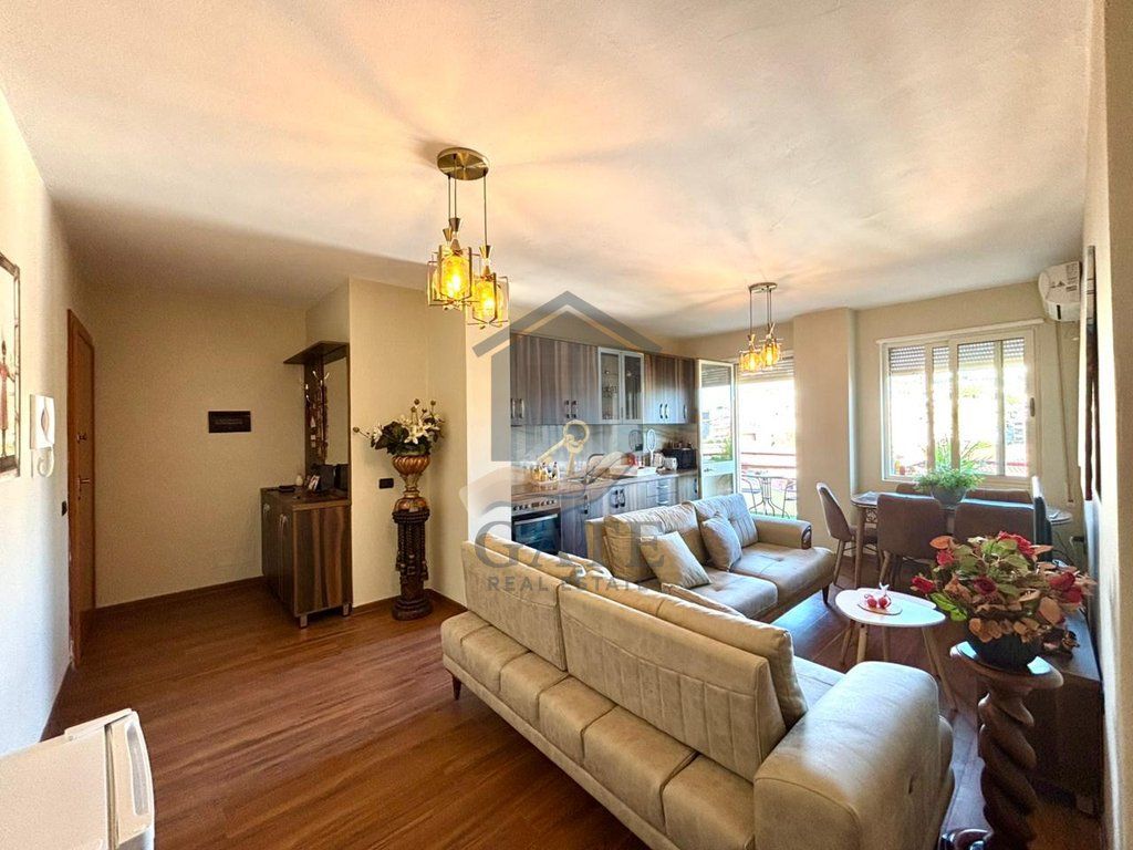 Apartament 1+1 në Shitje – Golem