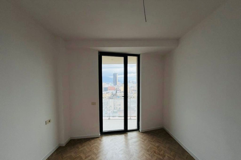 APARTAMENT 2+1 PER ZYRA ME QIRA TEK GOLDEN TOWER RESIDENCE !