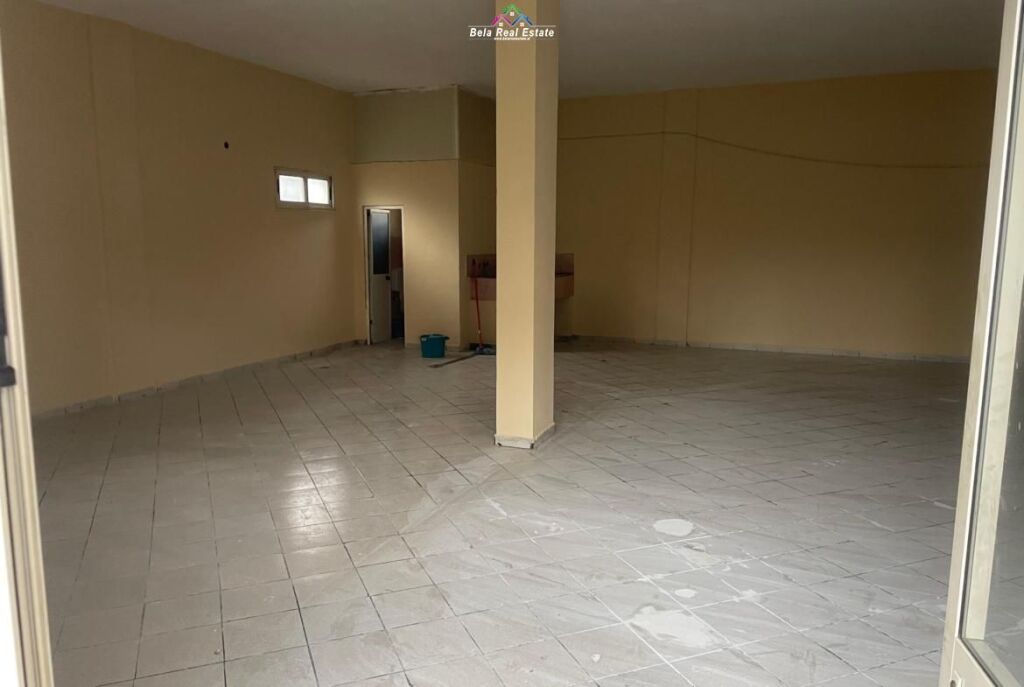 Dyqan Me Qera Prane Kompleksit Grand (ID BD21875) Tirane