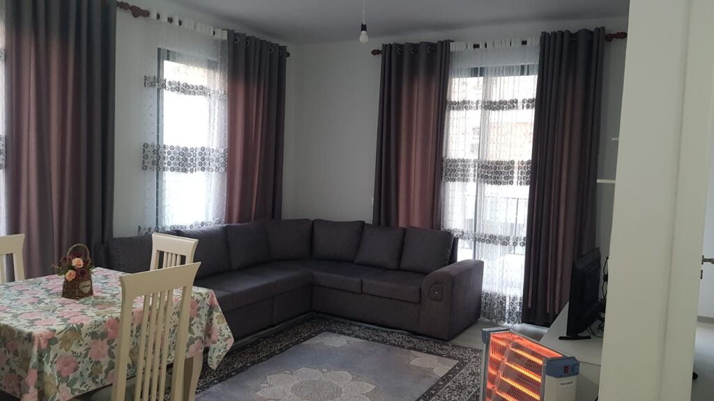 Apartament 1+1 me qera tek Bar Sorriso ne Astir