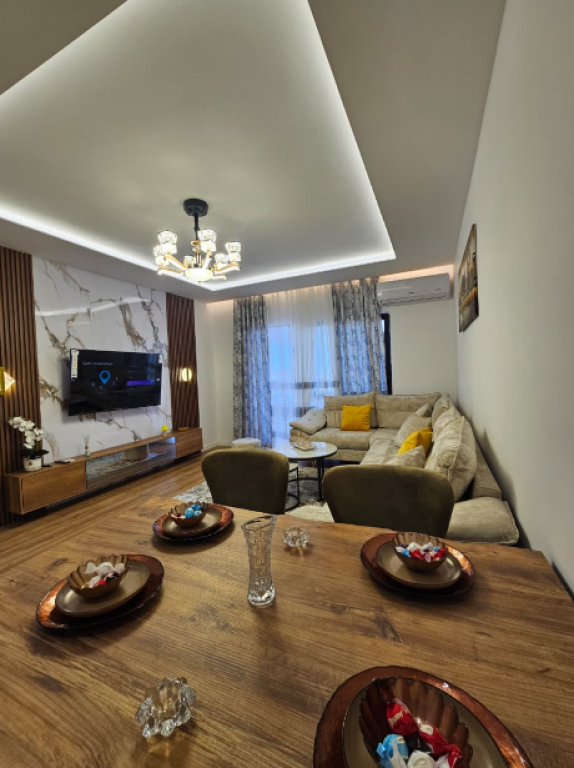 Apartment 2+1+2 for Sale – Building with Arrows