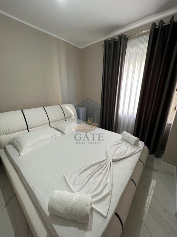 Apartament 1+1+ post parkimi me qira – Zona e Plazhit, Rrota e Kuqe