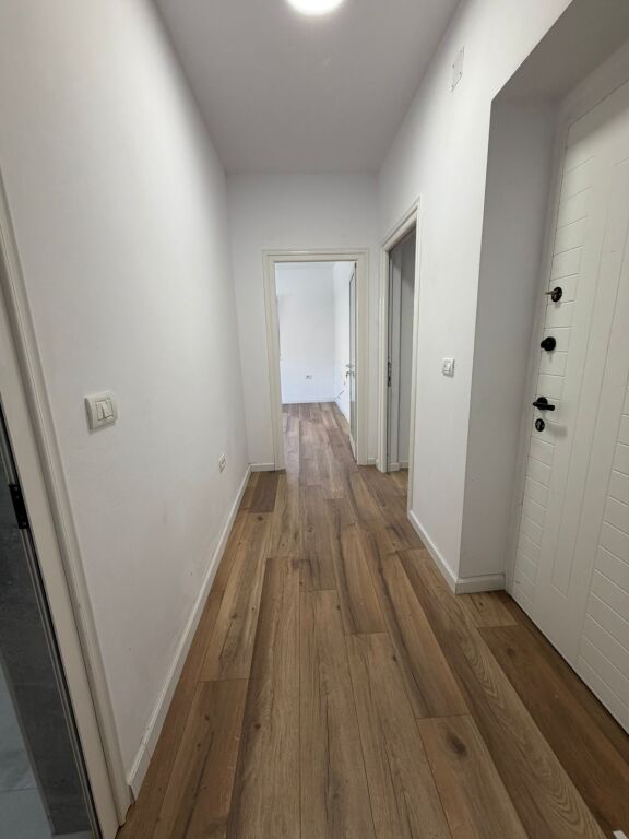 🏠 SHITET 1+1 – VASIL SHANTO 📍 Pozicion TOP  