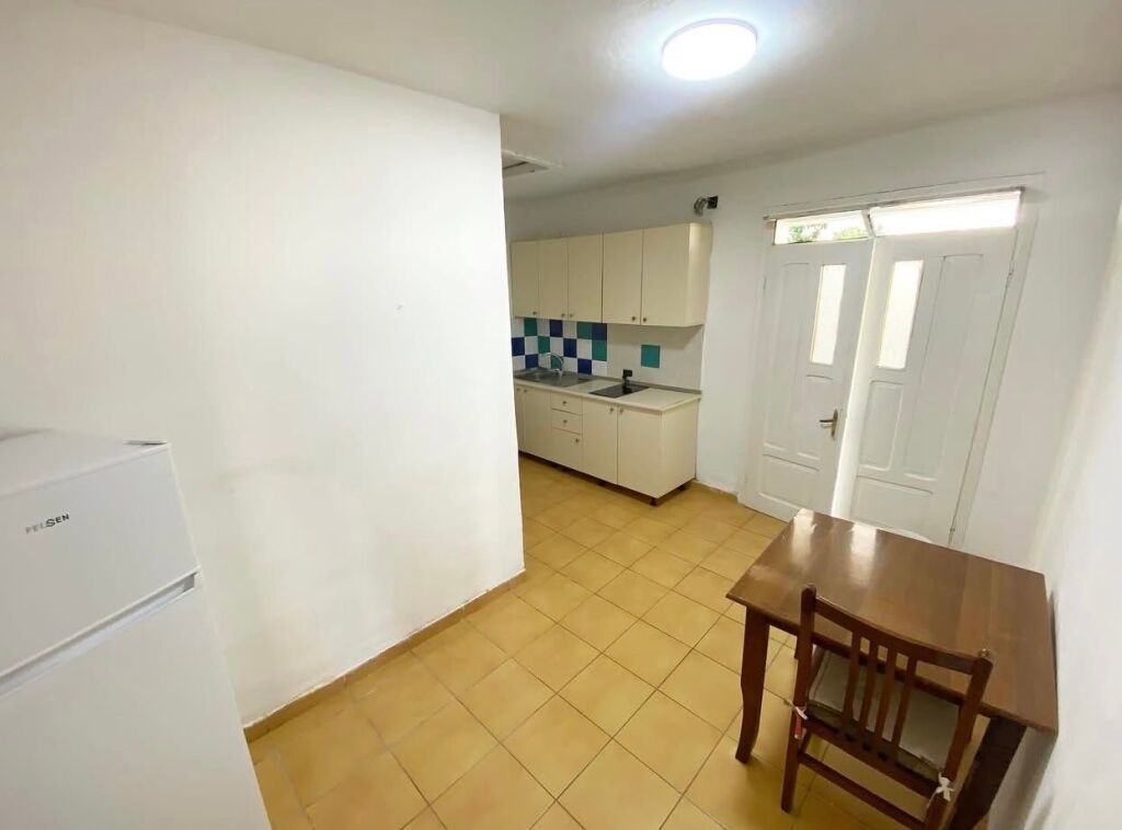 🏡 Jepet me qera apartament 1+1 mbi Tregun Elektrik, Tiranë