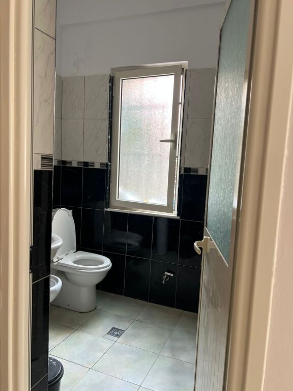 Shtepi me qera Bajram Allaraj