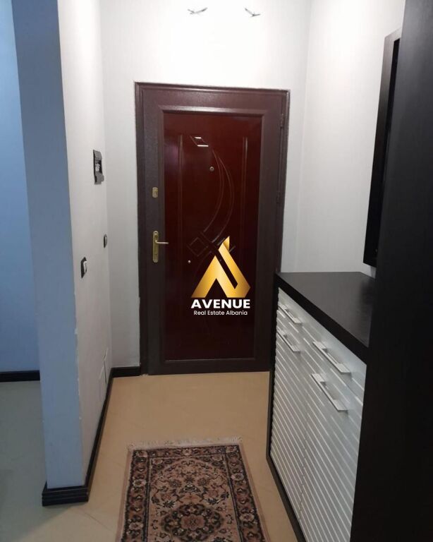 APARTAMENT ME QERA – Tek Vilat Gjermane, Tiranë