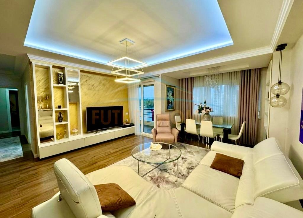 🌊 2+1+2 con vista sul lago al Complesso "FZ 2" – Lago Secco! 🌳