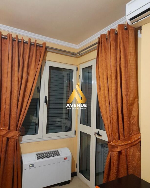 APARTAMENT ME QERA – Tek Vilat Gjermane, Tiranë