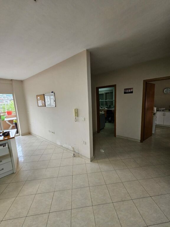 🏠 SHITET APARTAMENT 102.5 m² – PALLATI ME SHIGJETA