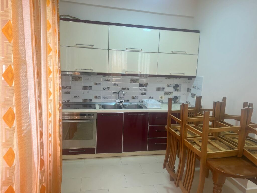 Shtepi me qera Bajram Allaraj