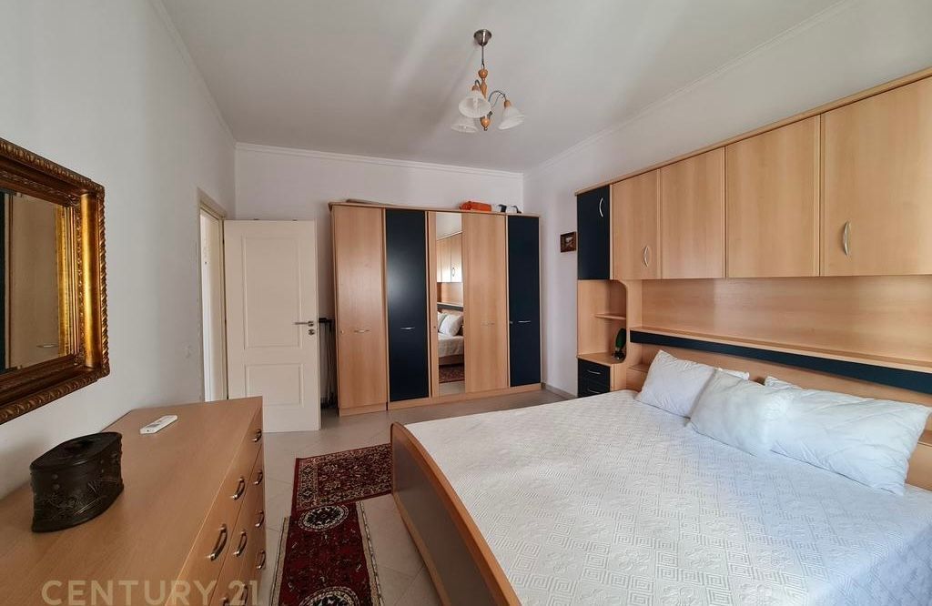 Appartamento 2+1+2 in affitto vicino al Giardino Botanico