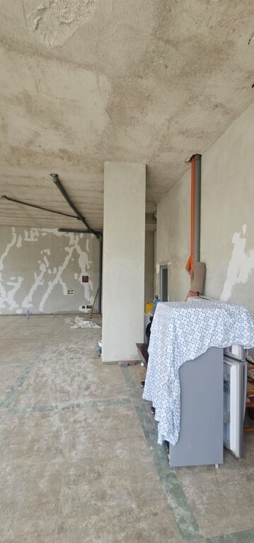 SHITET AMBJENT BIZNESI ( DYQAN ) --- PLAZH DURRES