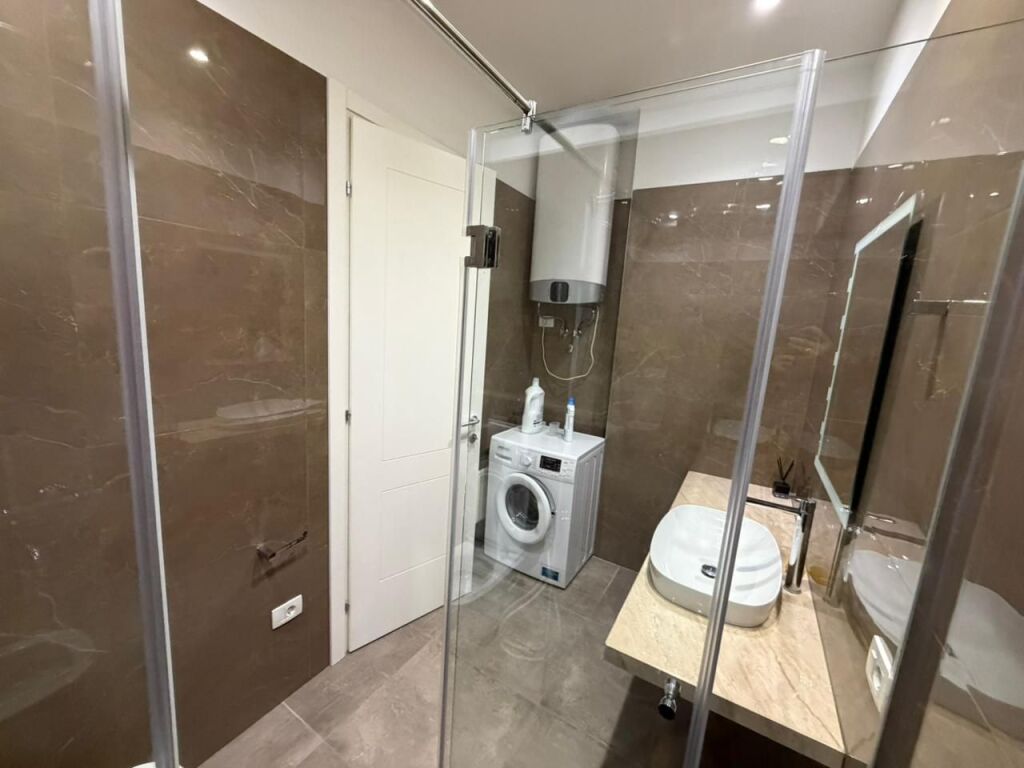 📣 AFFITTO Appartamento 2+1+2 con Parcheggio 📍 Complesso Delijorgji 🛣️ Via “Kavajes” ✨