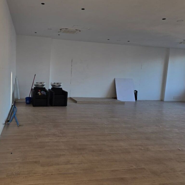 📣 Zyrë me Qira – Kompleksi Delijorgji, Tiranë 🔥