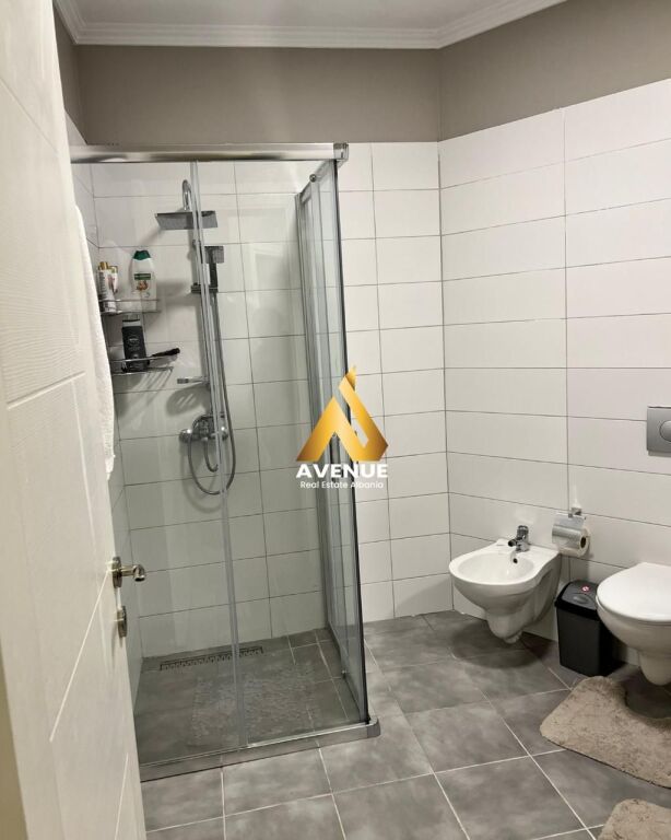 Apartament 2+1 me qira në Yzberisht, pranë Grand Gallery, Tiranë