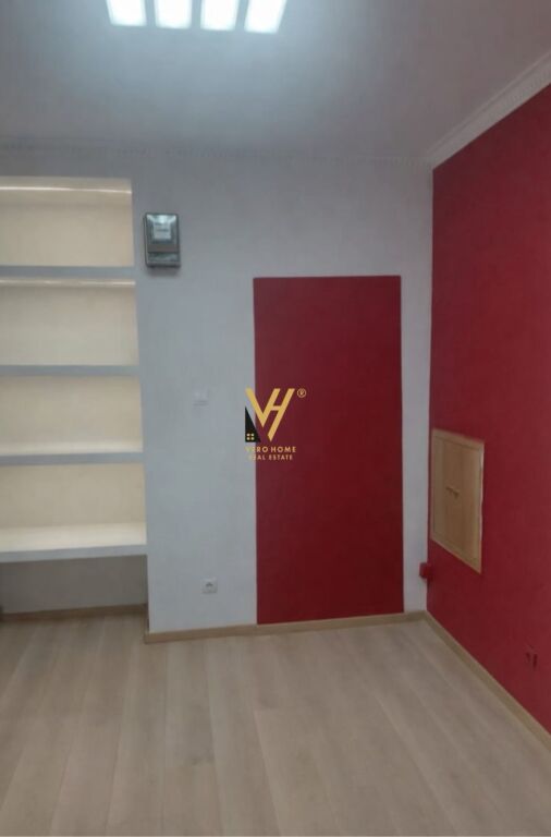 SHOP 11 M2 FOR RENT ON MINE PEZA STREET 32,000 LEKE